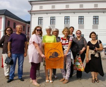 Lietuvos žurnalistai su Naugarduko miesto valdžios atstovais Lietuvos žurnalistai su Naugarduko miesto valdžios atstovais